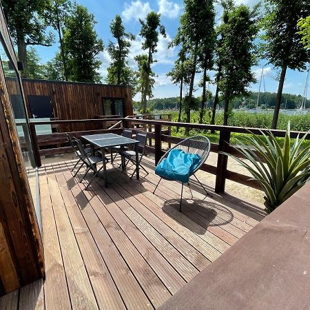 Xoxo Lake House Гижицко Экстерьер фото