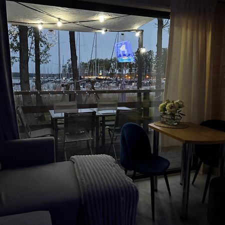 Xoxo Lake House Гижицко Экстерьер фото