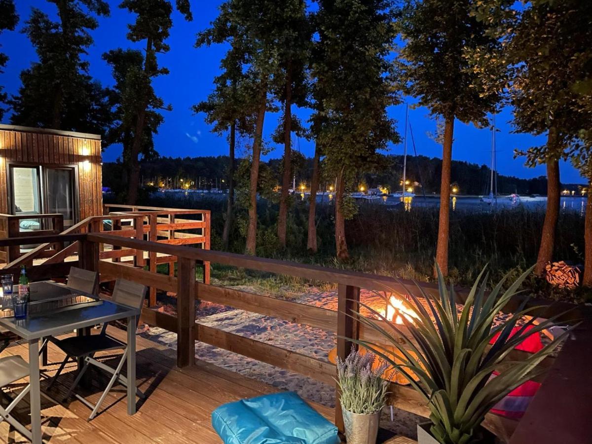 Xoxo Lake House Гижицко Экстерьер фото