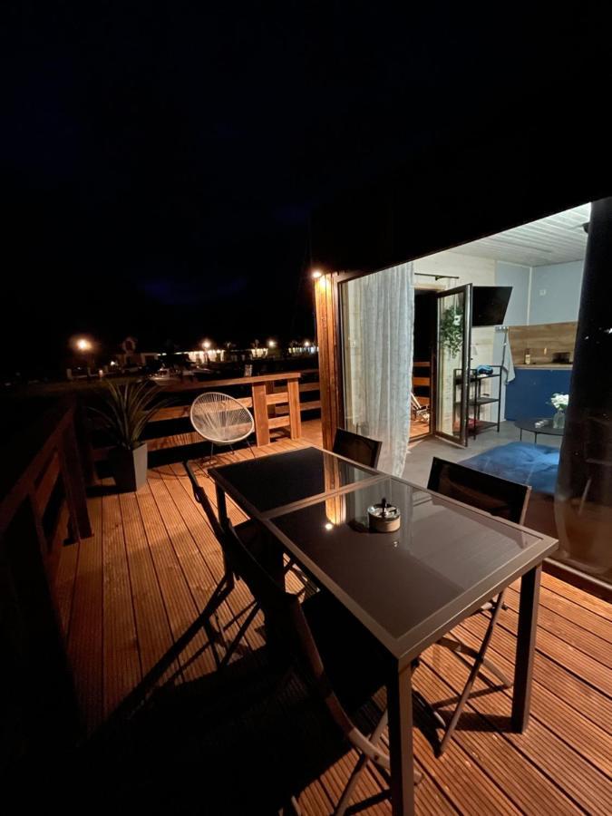 Xoxo Lake House Гижицко Экстерьер фото